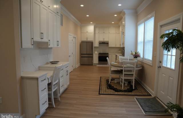 19923 SMITH CIR photos photos