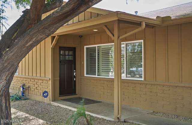 8209 E Sheridan Street Gallery 2