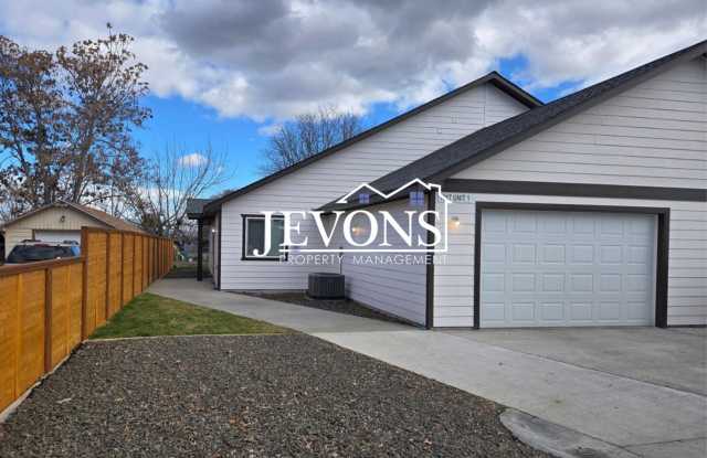 Near Downtown Yakima. photos photos