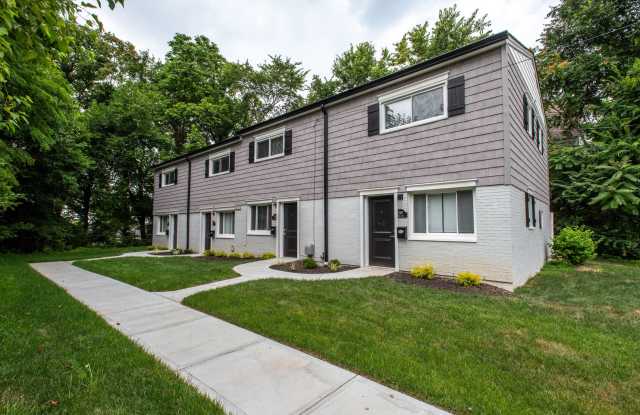 NEWLY RENOVATED 2BDRM TOWNHOMES photos photos