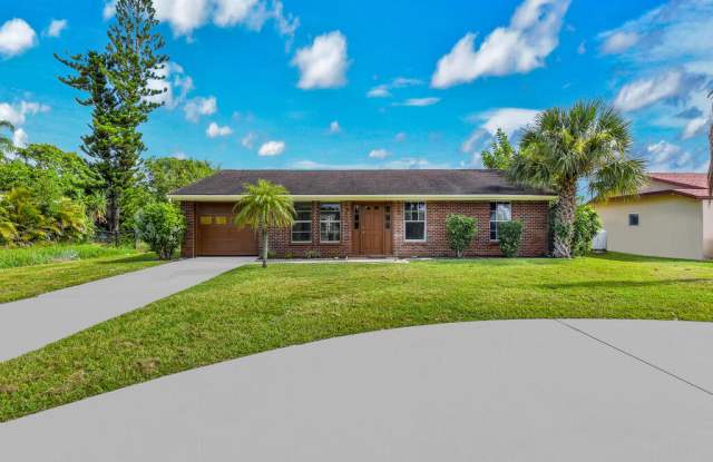 1313 Farmdale St photos photos