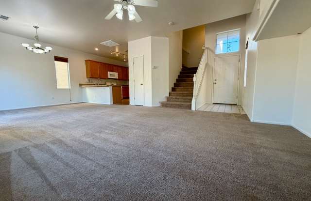 Gated 3 Bedroom Home with Granite Kitchen & Community Park Gallery 3