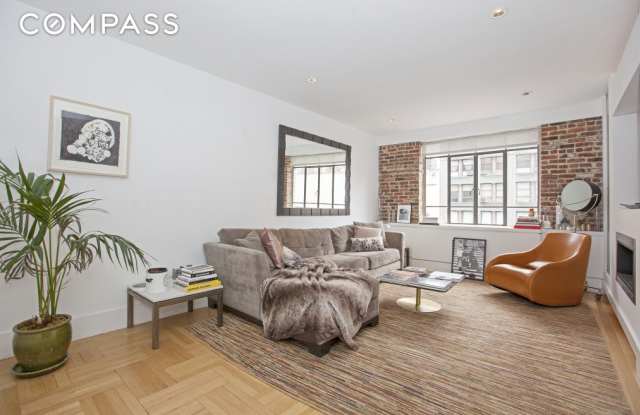 255 West 23rd Street Gallery 3