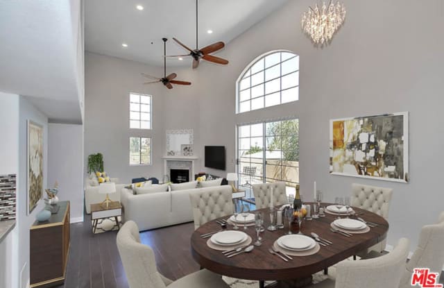 1537 South WOOSTER Street - 1537 South Wooster Street, Los Angeles, CA 90035
