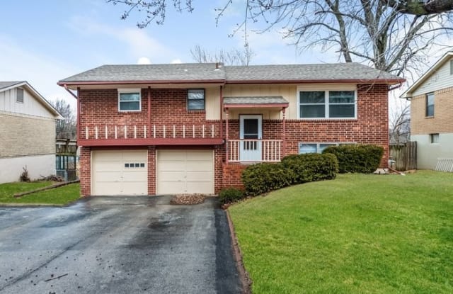 18210 East 27th Street South - 18210 East 27th Street South, Independence, MO 64057