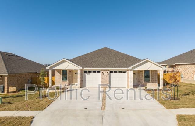 5003 Rose Garden Loop - 1 Gallery 2