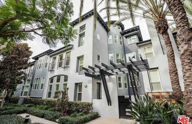 5800 Seawalk Drive photos photos