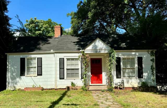 Three Bed/1 Bath Bungalow at Georgia Tech/Atlantic Station! photos photos