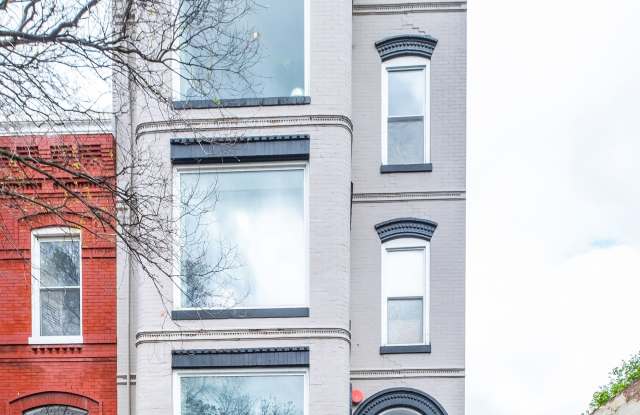 1510 6th St NW Unit 1 Gallery 3