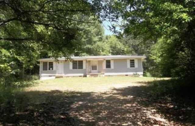 NEWNAN 37 Burnham Rd 3 Bedroom 1 Bath on 2 Acres photos photos