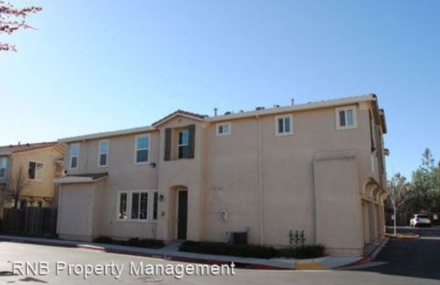 903 Ferry Circle - 903 Ferry Circle, Folsom, CA 95630