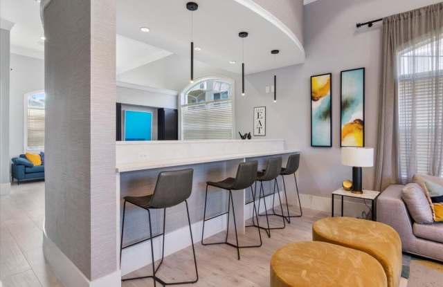9849 BAYWINDS Drive Gallery 3