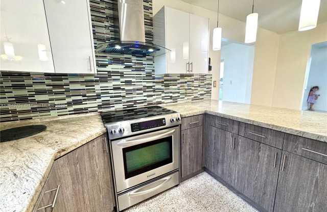 250 Beacom Boulevard photos photos