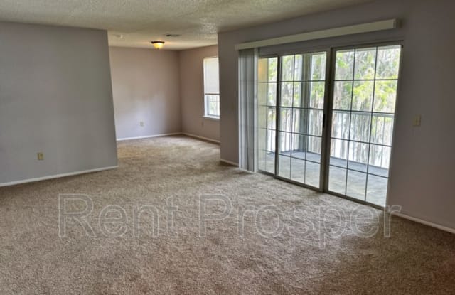 3944 Versailles Dr - 3944 Versailles Drive, Orlando, FL 32808