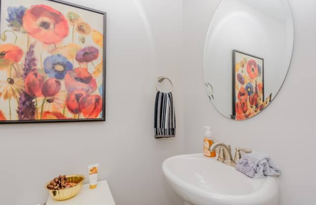 102 WINTERBERRY WAY Gallery 4