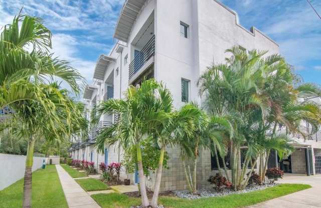 5008 S MACDILL AVENUE photos photos