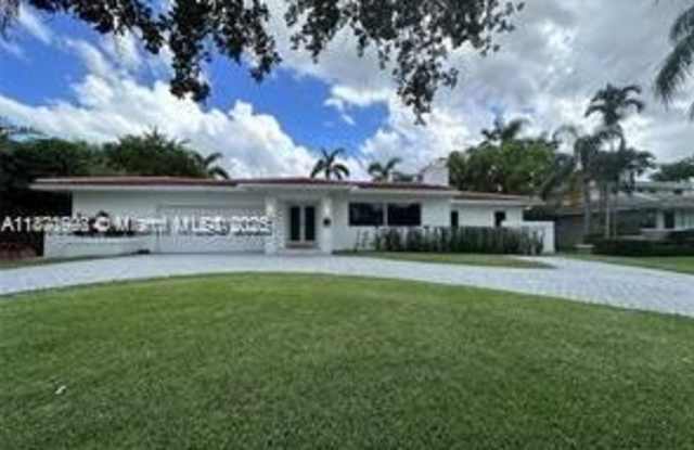 1310 Blue Rd photos photos