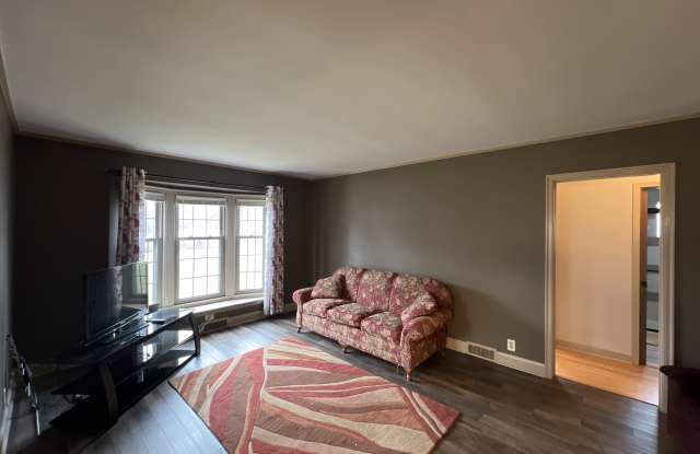 1131 Colonial Drive East photos photos 1131 Colonial Drive East photos photos