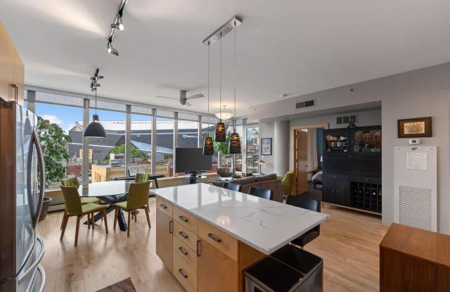 215 10th Avenue S Gallery 2