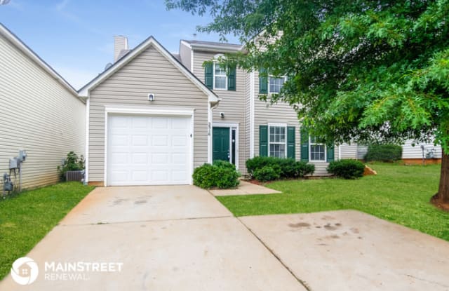 2516 Reid Oaks Drive - 2516 Reid Oaks Drive, Charlotte, NC 28208