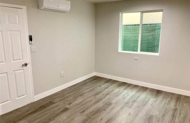 10695 Lurline Gallery 2