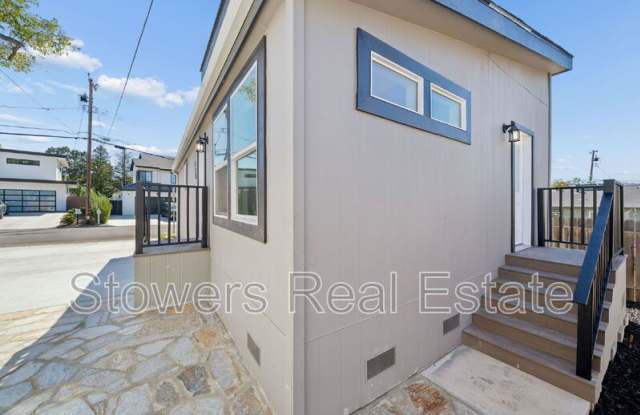 273 Cameo Dr Gallery 4