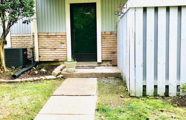 7202 JILLSPRING COURT Gallery 4