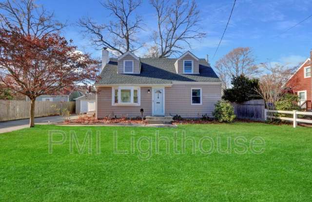 25 Thorney Avenue - 25 Thorney Avenue, Huntington Station, NY 11746