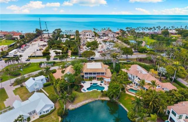 2325 Lantern Ln photos photos