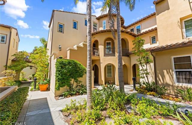 21398 Armilla Circle Gallery 3