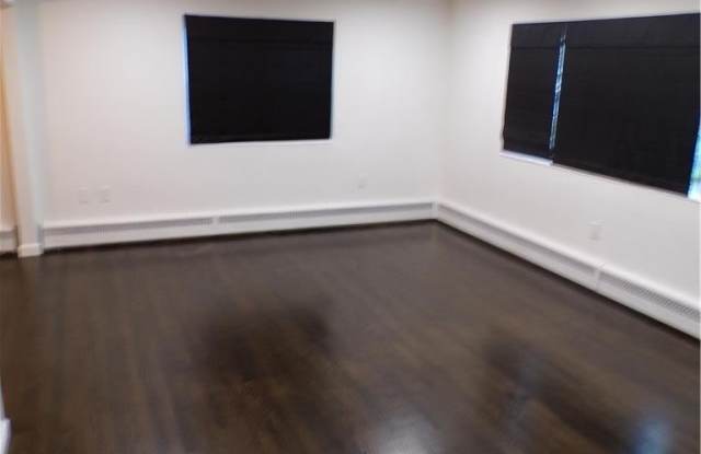 2440 W Livingston Street Gallery 3
