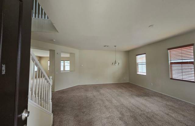Beautiful 4 bedroom, 3 bath home. Gallery 4