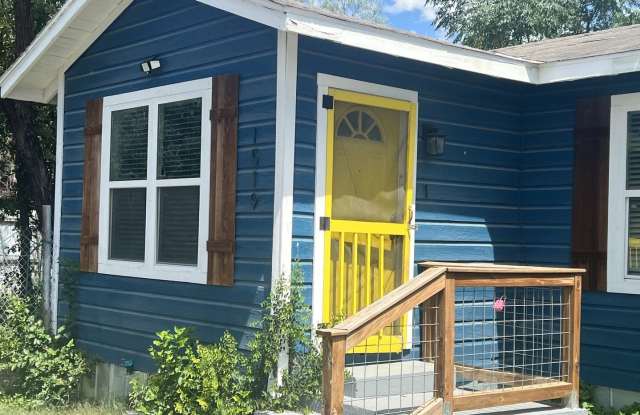 1519 E SOUTHCROSS BLVD unit: 1 photos photos 1519 E SOUTHCROSS BLVD unit: 1 photos photos