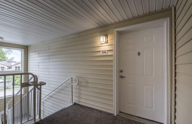720 Northwest 185th Avenue #306 Gallery 2