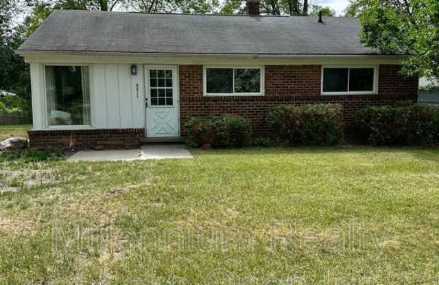 4811 Summerhill Dr photos photos