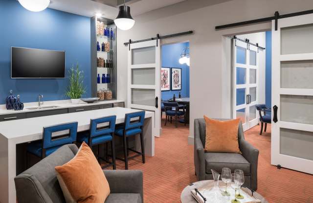 Solana Lakewood Age 55+ Active Adult Apartment Homes Gallery 2