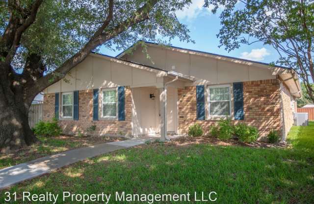 5032 S Colony Blvd - 5032 South Colony Boulevard, The Colony, TX 75056