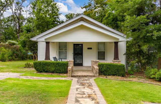 4905 Lee Ave photos photos