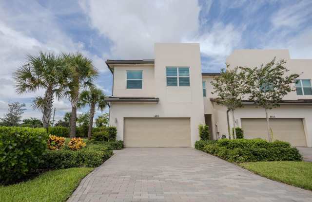 4811 Navali Drive photos photos