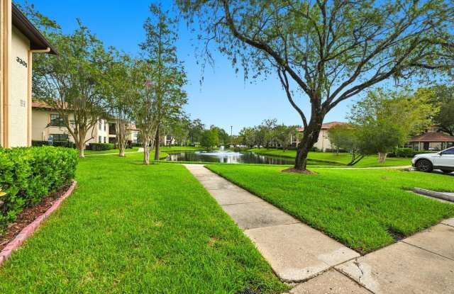 Furnished Ground Floor Corner Unit - Palm Harbor! Gallery 4