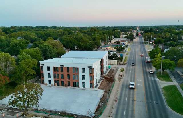 BRAND-NEW MODERN 1-BEDROOMS | $500 OFF MOVE-IN SPECIAL | PRE-LEASING NOW! Gallery 4