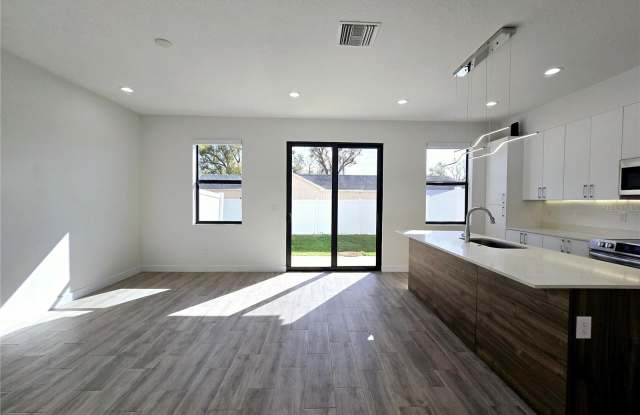 7573 GESUALDO Court Gallery 2