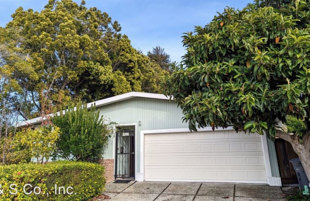 1702 Walnut Street - 1702 Walnut Street, El Cerrito, CA 94530