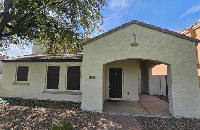1638 S MARTINGALE Road Gallery 2