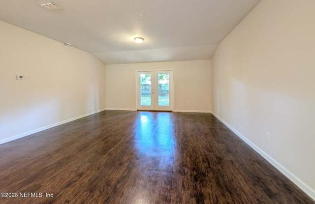 5539 WINDERMERE Drive Gallery 4