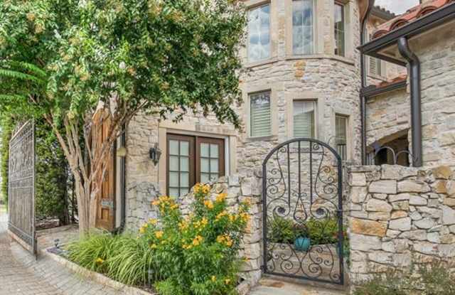 6921 Mediterranean Drive Gallery 3