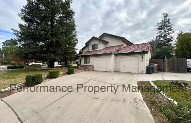 Stunning 4 Bed/3 Bath Home in The Oaks w/ Pool, Solar  $0 Deposit Option photos photos