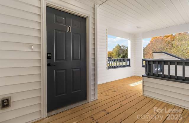 8022 Tremaine Court unit: D Gallery 4