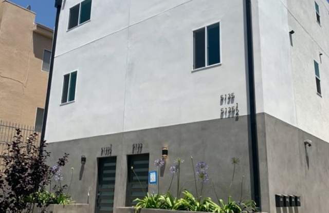 5133 Maplwood Gallery 2