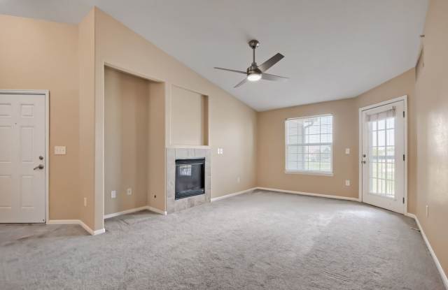 **$500 Off 1st Month's Rent**Beautiful 2 Bedroom/2 Bathroom Condo at Blue Sky at Vista Ridge - AVAILABLE NOW Gallery 1